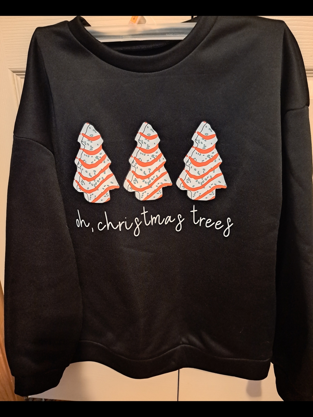 SHEIN Black Pullover Sweatshirt with Red & White Christmas Tree Prints